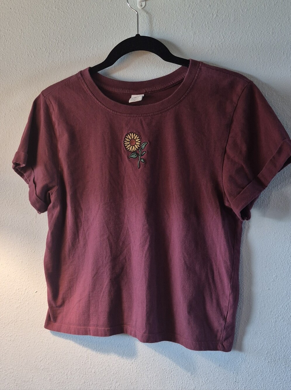 Vibe N Maroon Sunflower Graphic Tee | Boho Cottagecore | Medium 🌻